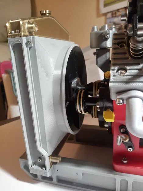 Mô hình động cơ Howell V-four vận hành được - Image 13