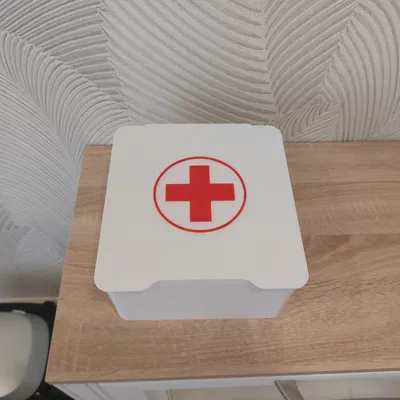 Hộp đựng thuốc gia đình