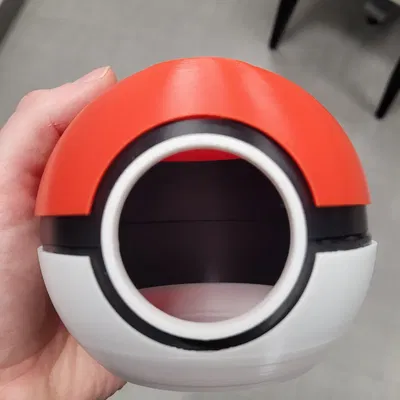 Hang trú ẩn Pokeball cho bò sát - Mô hình in 3D độc đáo