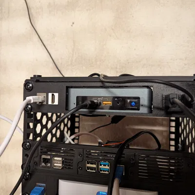 Khung gắn Rack 1U 10 inch cho Intel NUC 8 Slim