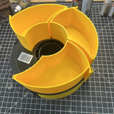 Ngăn kéo đựng đồ từ cuộn nhựa Hatchbox