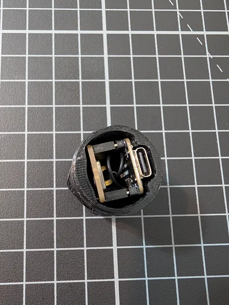 Vỏ hộp Meshtastic cho Seeed XIAO nRF52840 & Wio-SX1262 kèm pin 18650 - Image 4