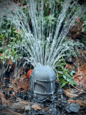 Đầu Phun Nước Hình Mũ Mandalorian - Thumbnail 1