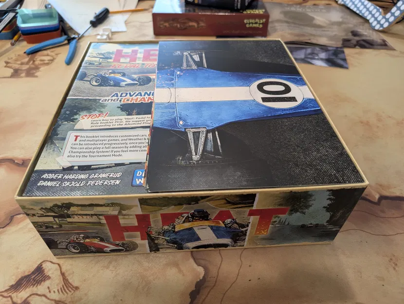 Khay đựng Heat: Pedal to the Metal (kèm bản mở rộng, bọc sleeve, không cộm nắp) - Image 3