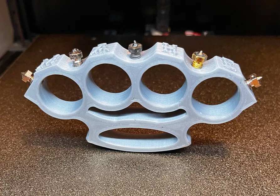 Maker's Knuckle Duster - Dụng cụ giữ nozzle độc lạ - Image 2