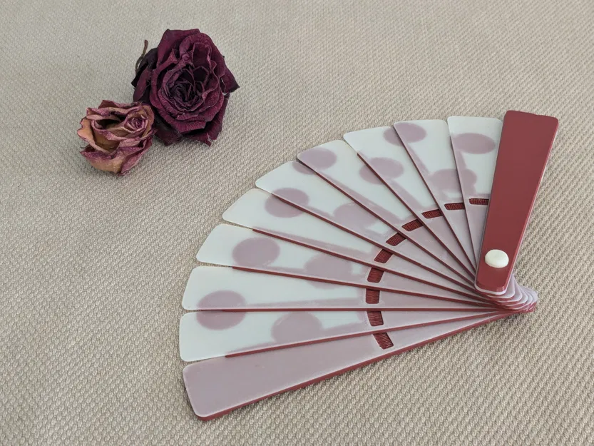 Quạt Cầm Tay - Họa Tiết Chấm Bi - Image 3