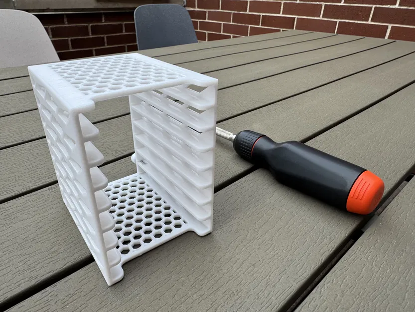 Khung gắn 8 ổ cứng SSD - Image 4