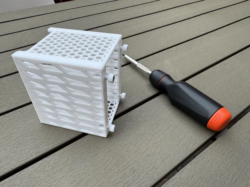 Khung gắn 8 ổ cứng SSD - Image 5