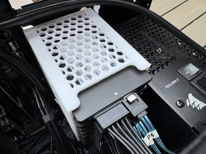 Khung gắn 8 ổ cứng SSD - Image 10