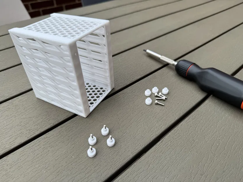 Khung gắn 8 ổ cứng SSD - Image 11