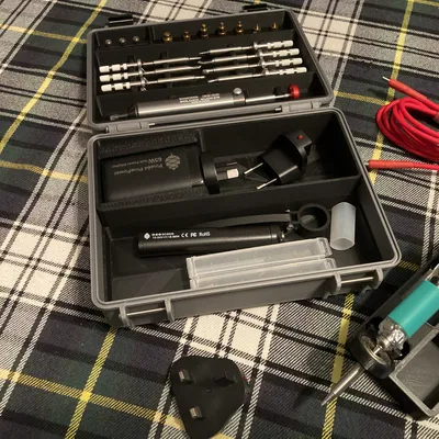 Hộp đựng Pinecil V2 và toàn bộ phụ kiện