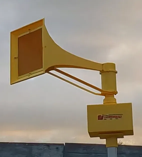 Mini Federal Signal Thunderbolt (Phiên bản hoạt động được) - Image 1