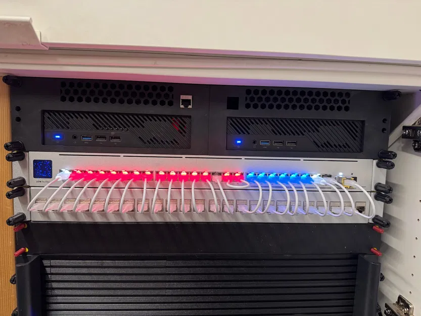 Khung gắn tủ rack 2U cho Minisforum MS-01 (10" & 19", có quạt & keystone) - Image 1