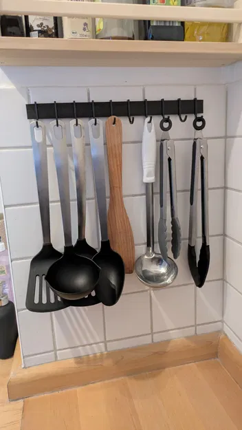 Giá Treo Muỗng Dụng Cụ Nhà Bếp Thông Minh - Image 1