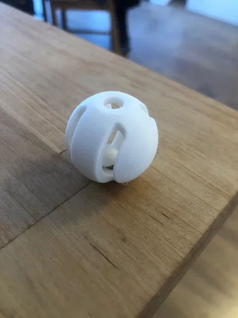 Đồ chơi bóng 3D cho mèo có âm thanh (Cat Toy Ball) - Image 2