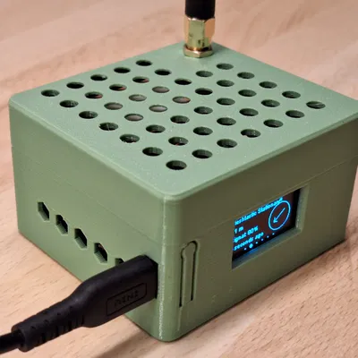 Vỏ hộp Meshtastic Heltec V3 có không gian cho GPS và pin