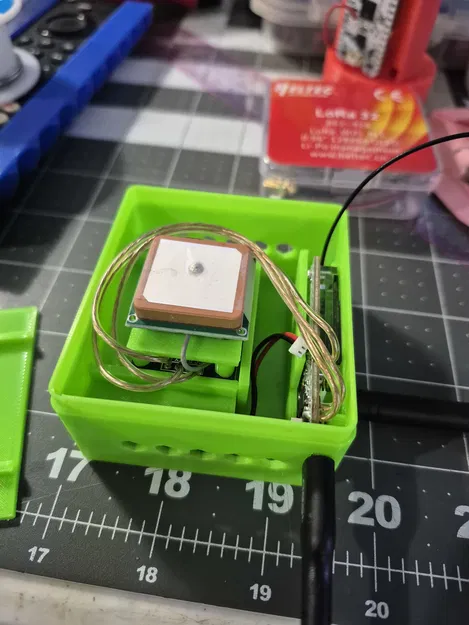 Case bảo vệ cho Heltec V3, pin 3000mAh và module GPS cho Meshtastic - Image 7