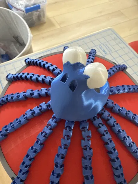 Gia đình YipYip: Phiên bản Big Blue (Xanh Khổng lồ) - Image 4