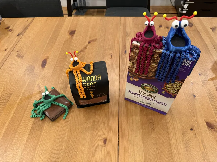 Gia đình YipYip: Phiên bản Big Blue (Xanh Khổng lồ) - Image 7