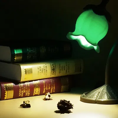 Đèn hoa sen phong cách Art Nouveau