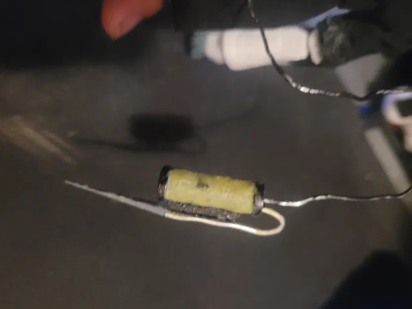 Mô hình đuôi Disassembly Drone và một số phụ kiện (MURDER DRONES) - Image 9