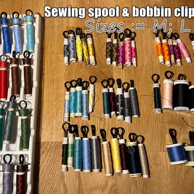 Kẹp giữ chỉ may (Sewing Spool Clip) - Giải pháp ngăn nắp cho bàn may