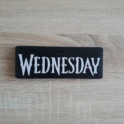 Mô hình trang trí Logo Học viện Nevermore (phong cách Wednesday)