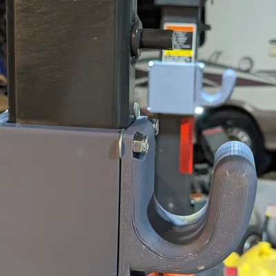 Móc treo đồ gắn khung ROPS cho máy kéo Kubota