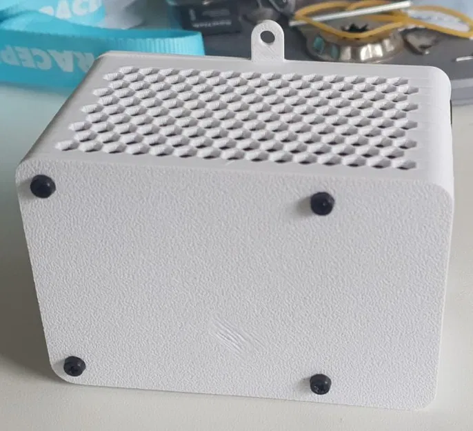 Vỏ bảo vệ cho Raspberry Pi 4 Model B kèm Waveshare UPS hat - Image 2