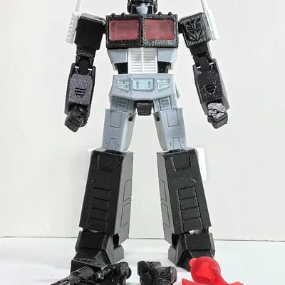 [CŨ] Bộ Kit chuyển đổi Optimus Prime từ Transformers Devastation (Articulated Optimus No Supports)