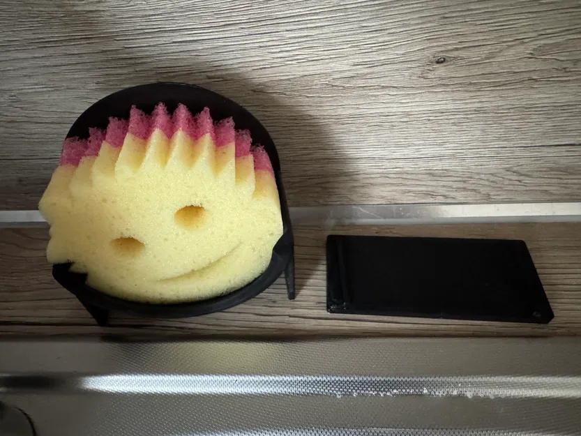 Giá đỡ/Kệ phơi miếng rửa chén Scrub Daddy/Scrub Mommy kèm khay hứng nước - Image 2