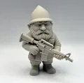 Chú Lùn Làm Vườn Quân Đội (Military Garden Gnome) - Thumbnail 1