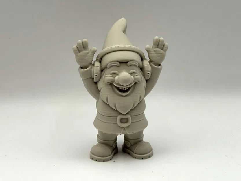 DJ Garden Gnome – Chú lùn DJ cực chất - Image 1