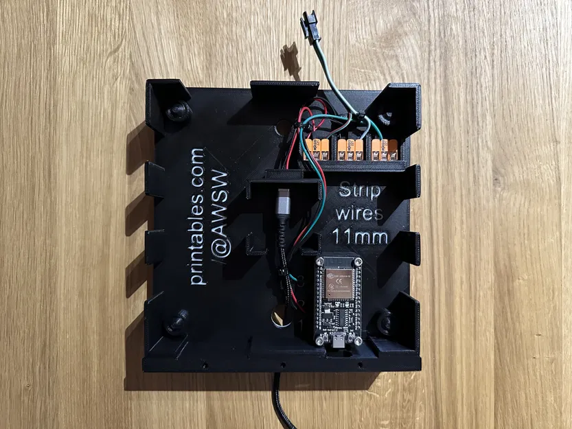 WordClock 14x14 Classic - 2025 - Image 4