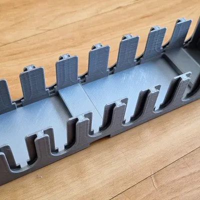 Karak - Giá đỡ nhân vật bằng giấy