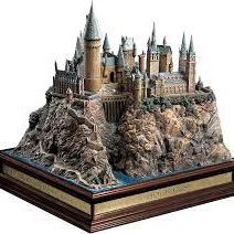 Mô hình lâu đài Hogwarts 3D chi tiết cho fan thế giới phép thuật