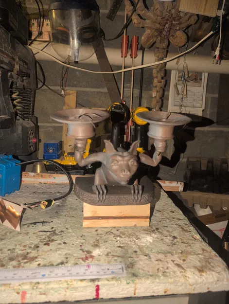 Bản remix 2.0 đèn treo tường Haunted Mansion (rỗng ruột) kèm đế mới - Image 7