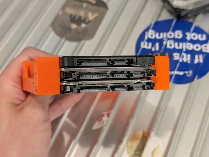 Bộ chuyển đổi Triple 2.5" sang 3.5" SSD/HDD - Image 2