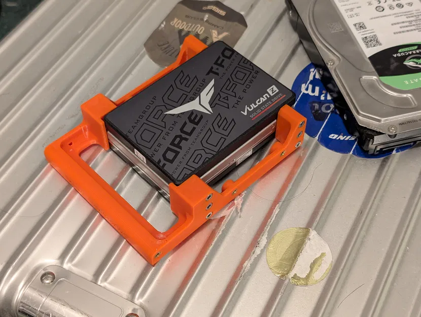 Bộ chuyển đổi Triple 2.5" sang 3.5" SSD/HDD - Image 3