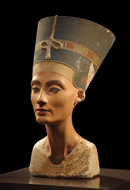 Mô hình 3D tượng bán thân Nữ hoàng Nefertiti trang trí nghệ thuật - Image 1