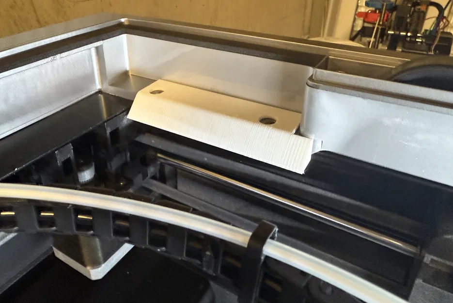 Cầu dẫn dây cho Qidi Plus 4 - Image 1