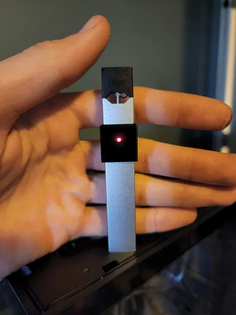 Kẹp túi áo cho Juul - Image 1