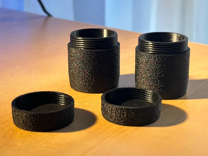 Hộp đựng nhỏ có nắp vặn - Image 1