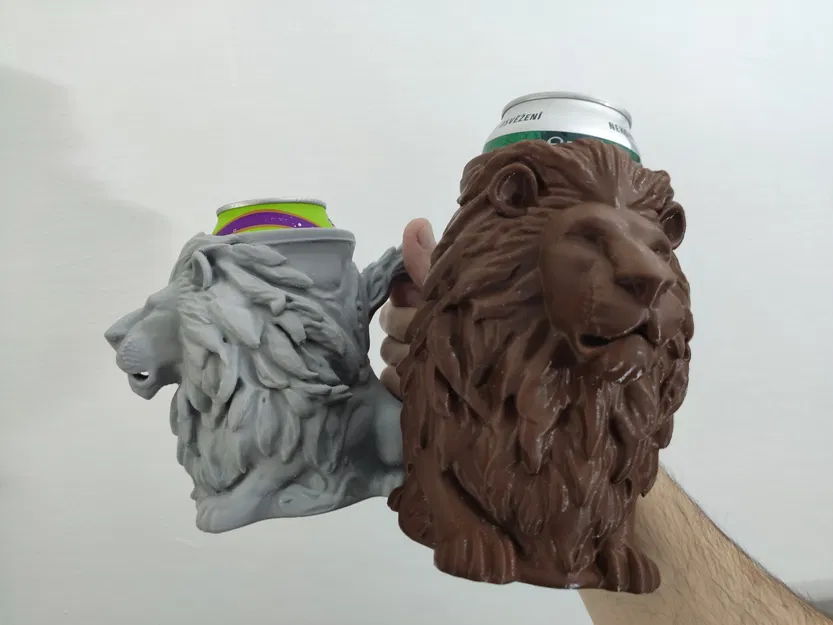 Đồ giữ lon bia hình Sư tử (Dùng cho lon 0.5L + 12oz) - Image 1