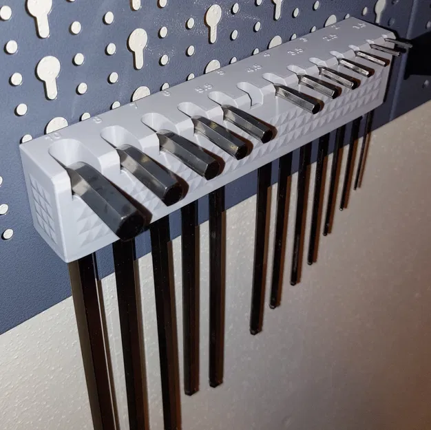 Giá treo bộ lục giác gắn bảng pegboard Kuepper tiện lợi - Image 1