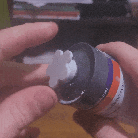 Nắp đậy 3D tiện lợi cho tuýp keo, silicone - Chống khô, in không cần support - Image 1