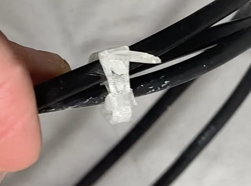 TPU: Dây rút cáp có thể tái sử dụng (loại dẻo, có chốt giữ) - Image 10