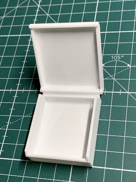 TPU/PP: Hộp 40x40 kèm bản lề sống (dẻo) - Image 2