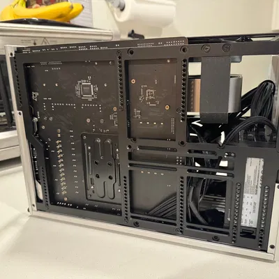 Giá đỡ card đồ họa GPU chống xệ cho case NCase M2