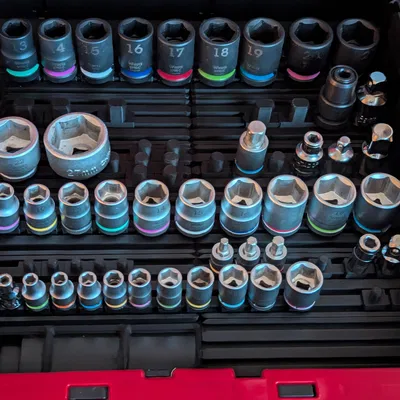 Giá đỡ đầu tuýp (socket) Gridfinity trên thanh ray